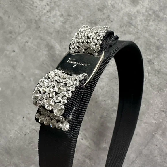 NWOT Salvatore Ferragamo Black Headband with Silver Crystal Embellishments Black Headband with bow FERRAGAMO - Vitkac GB main image 2